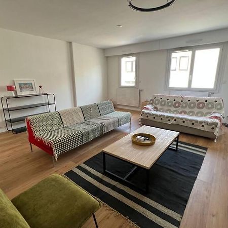 Superbe Appartement Avec Parking ลาโรแชล ภายนอก รูปภาพ