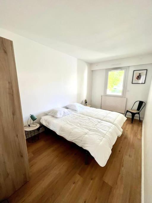 Superbe Appartement Avec Parking ลาโรแชล ภายนอก รูปภาพ